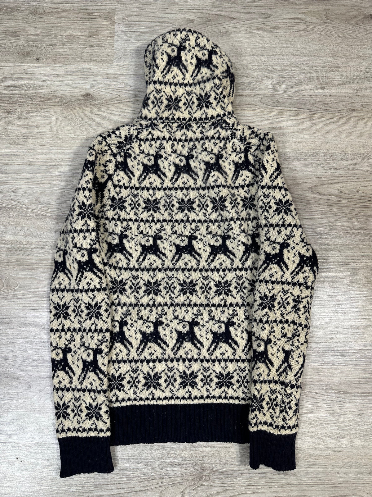 AD05 Junya Watanabe Reindeer Sweater Jacket