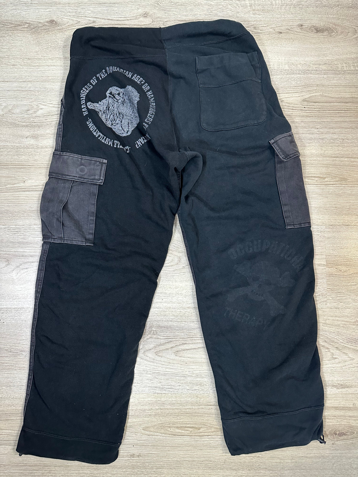 AW03 Undercover Cargo Hybrid