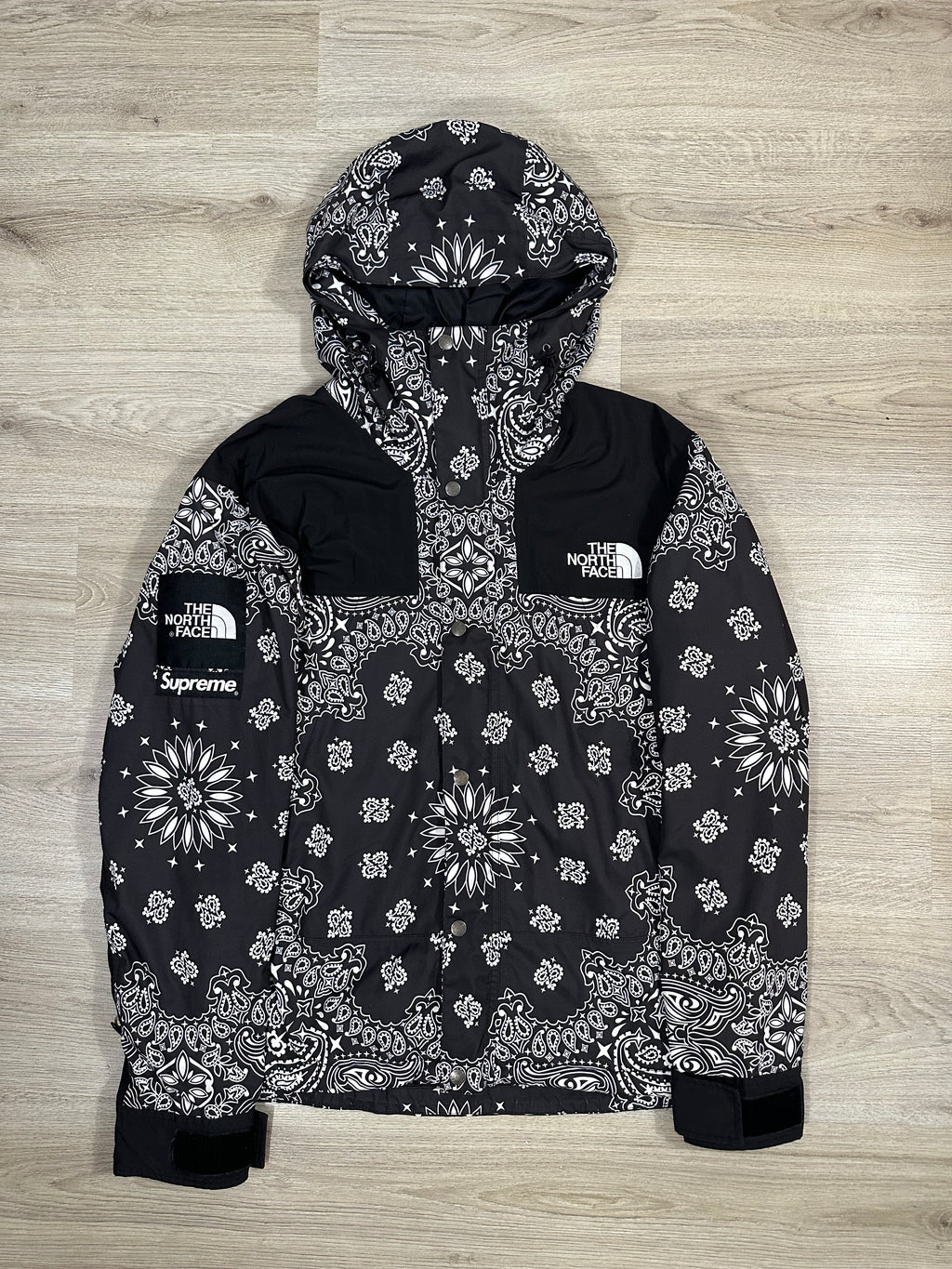 AW14 Supreme x TNF Paisley Jacket