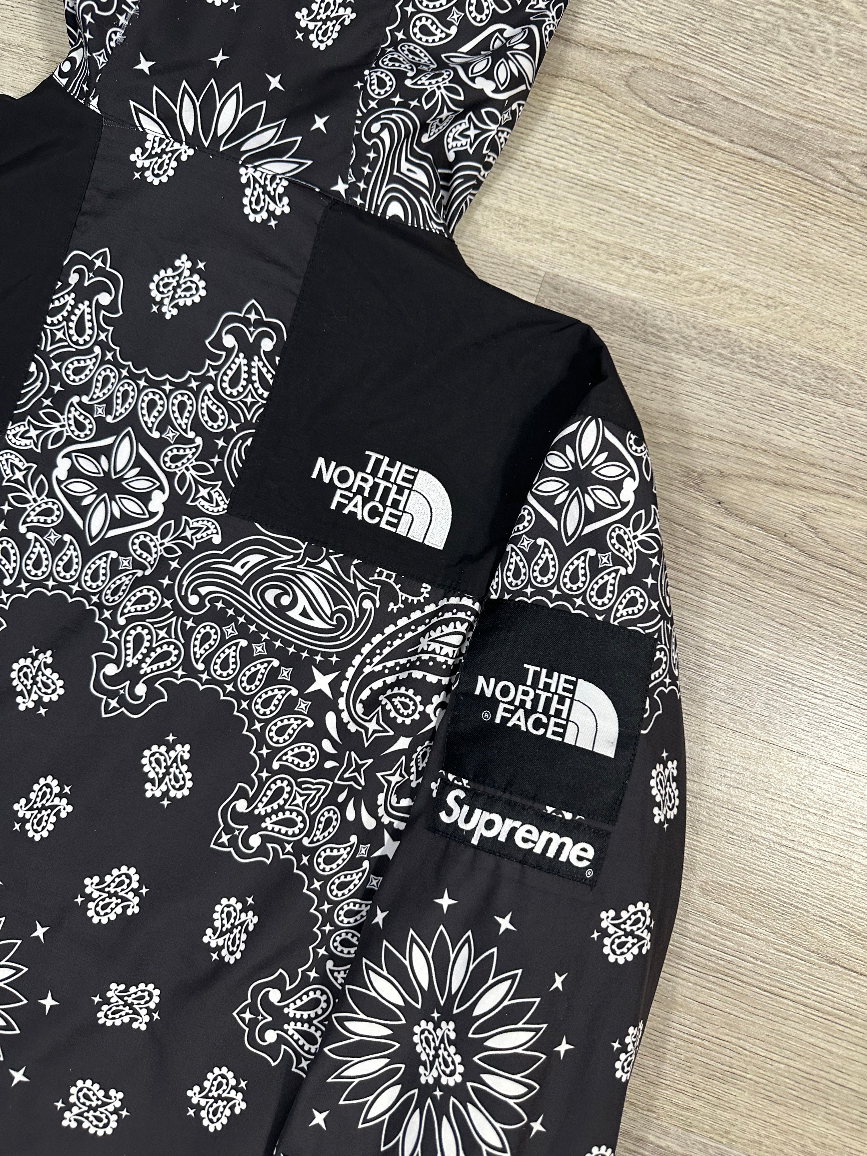 AW14 Supreme x TNF Paisley Jacket