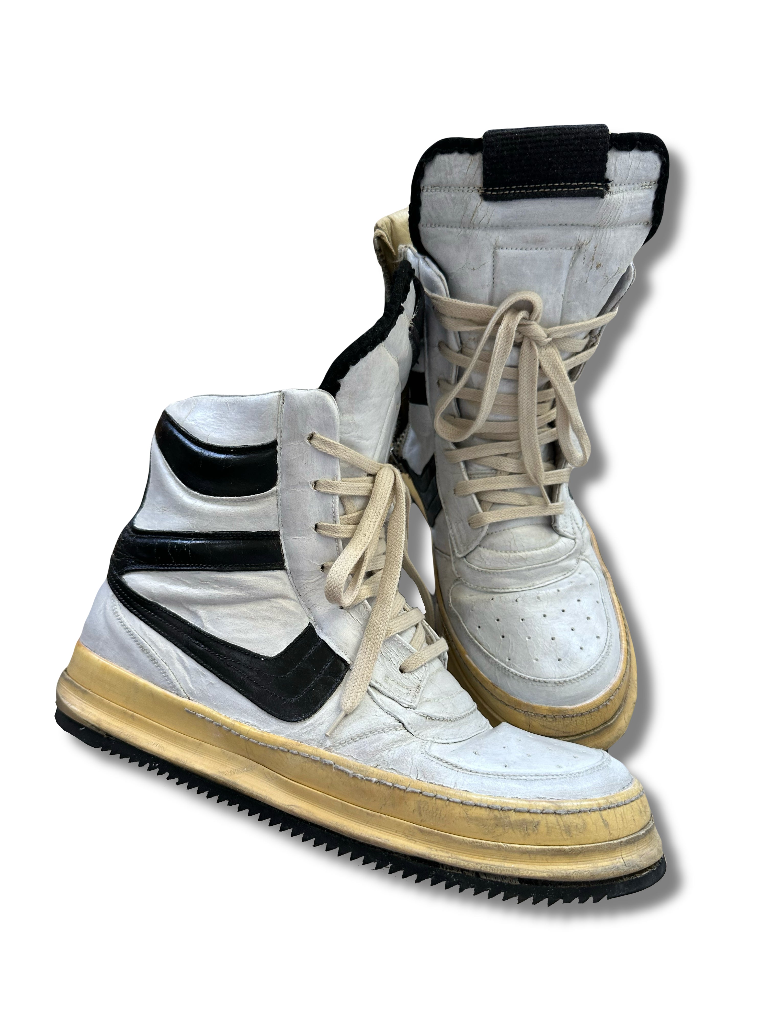 SS08 Rick Owens ‘Reverse Oreo’ Dunk Sneaker