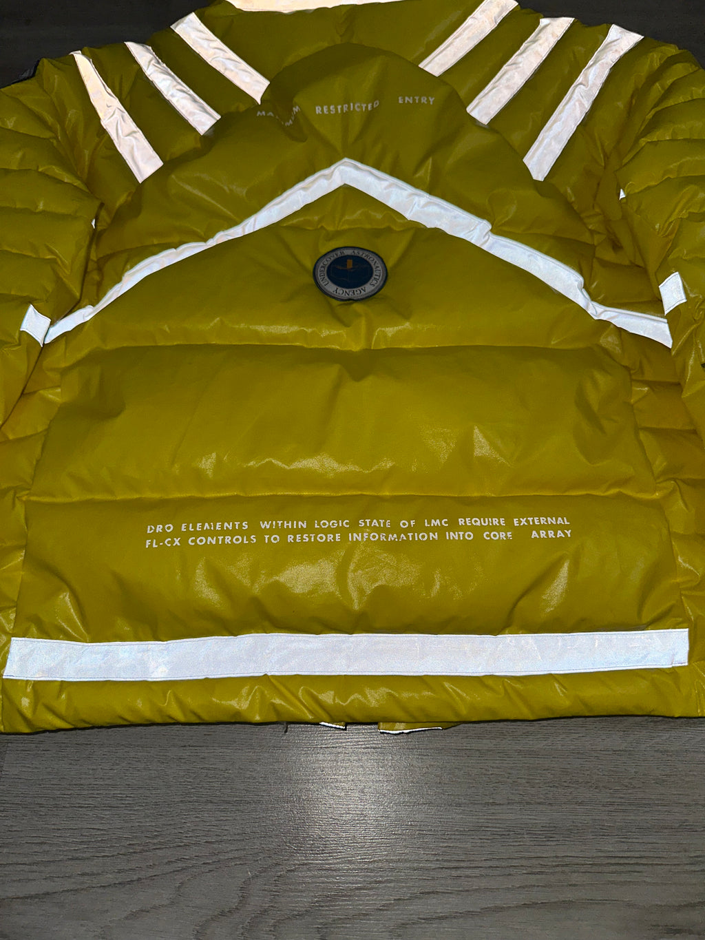AW18 UNDERCOVER Space Odyssey Puffer