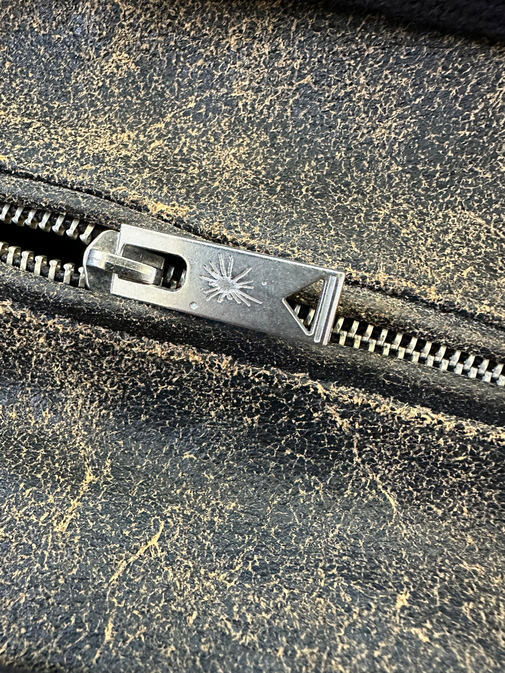 AW13 Mihara Yasuhiro Cracked Leather Backpack - Brown